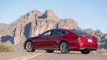 Lexus LS500h 2017 года (NA)